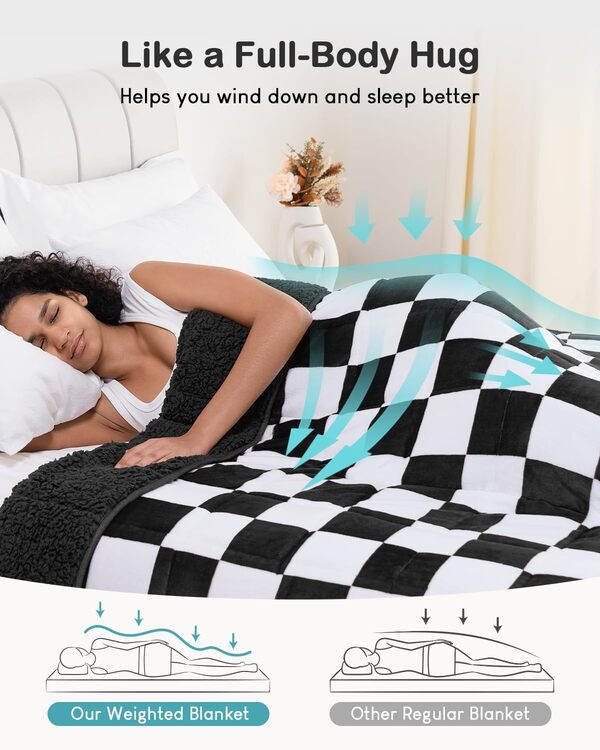 Cottonblue Couverture lestée de 5,4 kg, en flanelle sherpa pour adultes, douce, chaude et confortable avec motif à damier, jeté lesté pour apaiser et dormir (152,4 x 203,2 cm, blanc et noir)