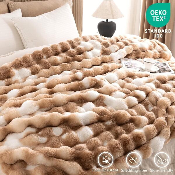 Plaid Fausse Fourrure Lapin - Chaude et Epaisse Couverture Fausse Fourrure, Polaire Douce Elegant Luxe, pour canapé, Hiver, lit, décoration d'intérieur, 150 x 200 cm Brun