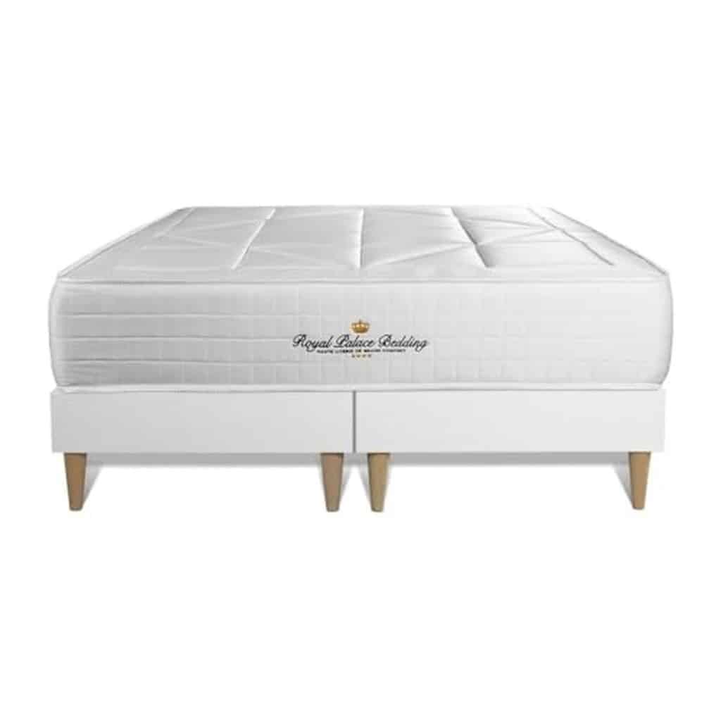 Test du Royal Palace Bedding Windsor : sommeil sur matelas à mémoire de forme 26 cm
